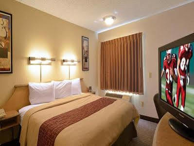 Motel Red Roof 2*